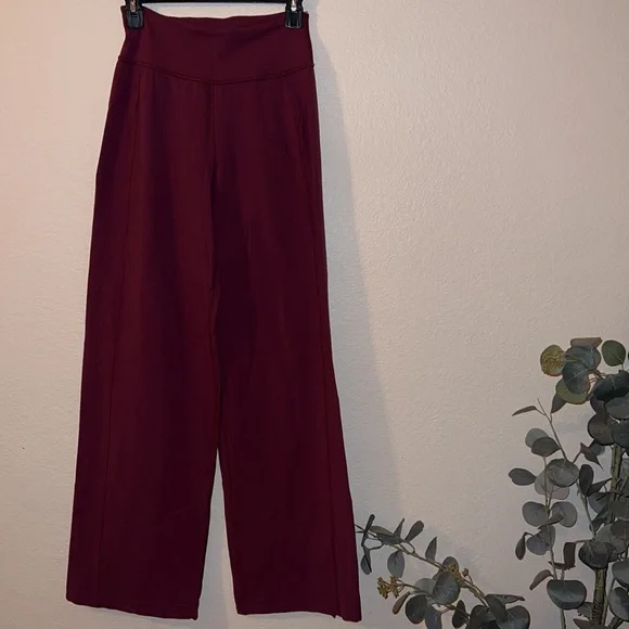 Lululemon wide leg pants - Picture 3 of 3